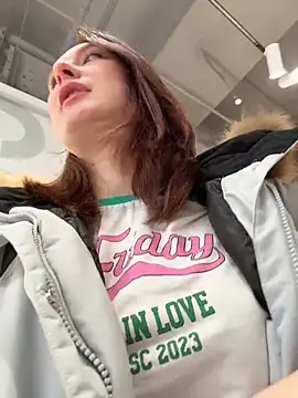 Dina_Tease Chat XXX in diretta