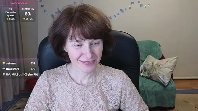 Lia_Tito 现场XXX聊天