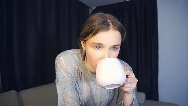 EarthaStinett élő XXX-chatje