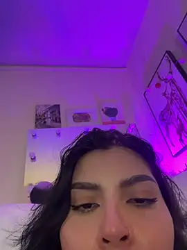 Chat +18 de GigiiStone ao vivo