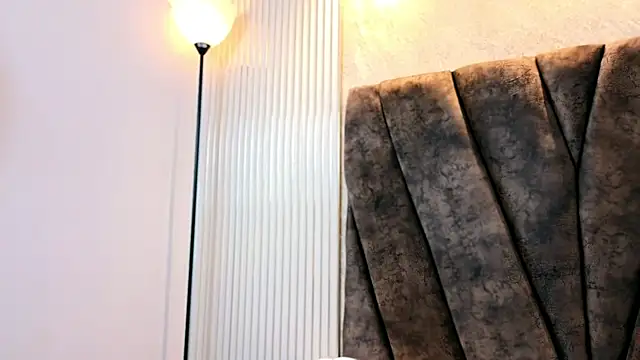 แชท XXX สดของ zoe_hugeboobs