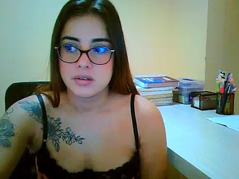 maliamiller's Live XXX Chat