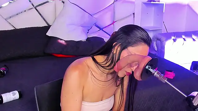 GabbieSkinny élő XXX-chatje