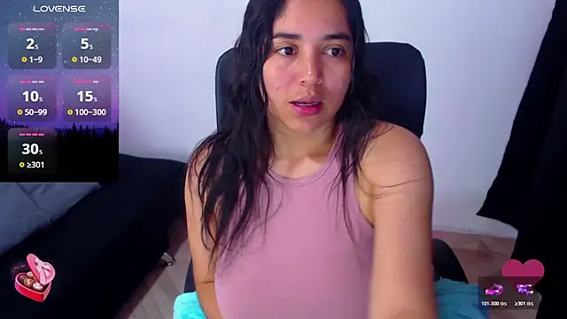 Онлайн чат XXX HaannaAGT