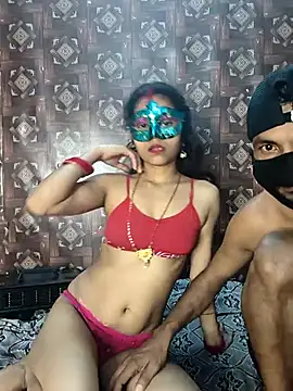 Pokazy przed kamerką – Sexy_komal02