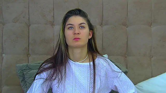 Онлайн чат XXX RachelSimpson