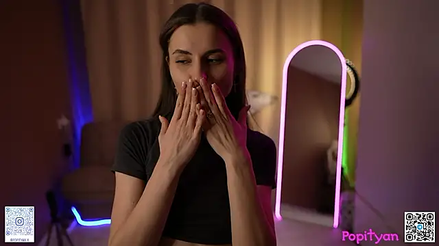 popityan1 élő XXX-chatje