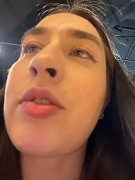 Holly_Play Live XXX-Chat