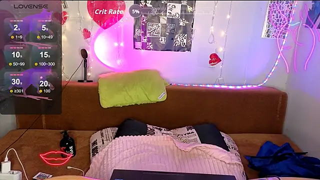 RachelPirce: απευθείας συνομιλία ΧΧΧ