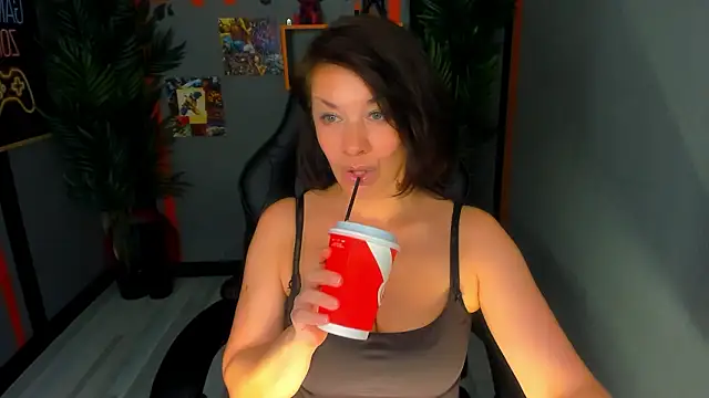 XXX chat uživo modela AnaMills