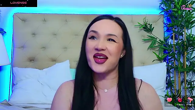 Chat +18 de DaliyaArabian ao vivo