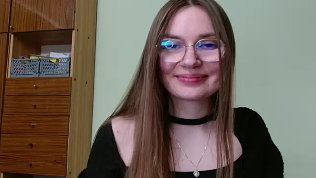 LooveELLYx élő XXX-chatje