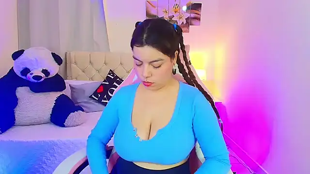 Chatroom XXX en direct de LillithRoses_