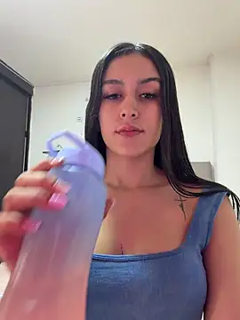 Chat +18 de am_lee ao vivo