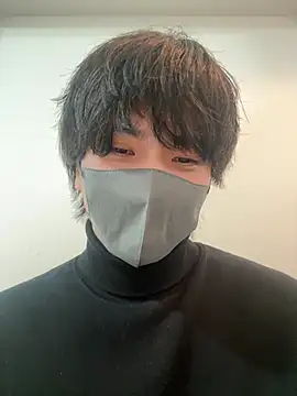 CHROME-kun925 Adlı Modelin Canlı XXX Sohbeti