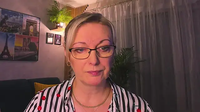 Show webcam de vanessa_chat