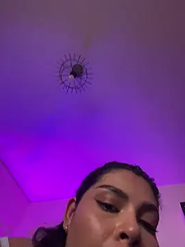 Онлайн чат XXX GigiiStone