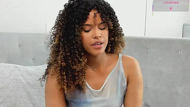 Chat XXX ao vivo de Amelia_bss