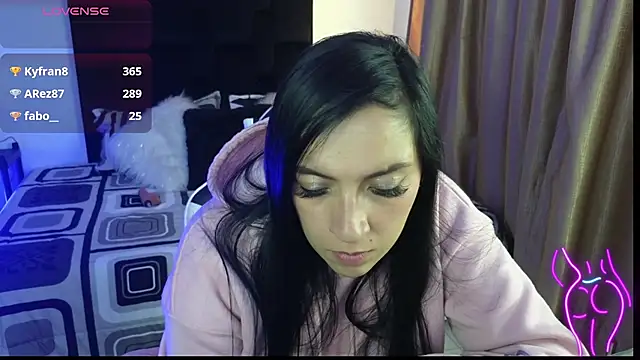 Majuu__ Adlı Modelin Canlı XXX Sohbeti