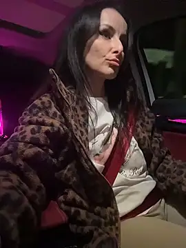 AnnaMaria- Adlı Modelin Canlı XXX Sohbeti