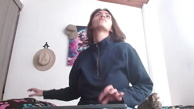 Chat +18 de Crystal_Star_ ao vivo