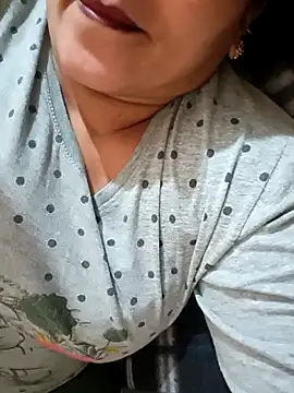 angel_ridhi Show Webcam