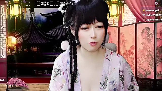 LuckyCute-Tutu Adlı Modelin Canlı XXX Sohbeti