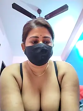 Pokazy przed kamerką – pinkihot23