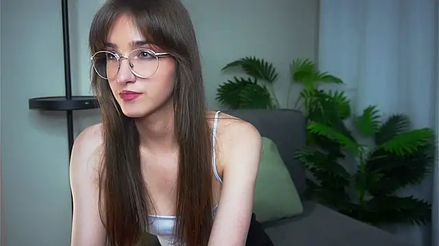 ClarineCasebolt Live XXX-chat