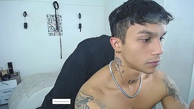 Leonard_Price 라이브 XXX 채팅