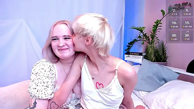 Violeta_Diana élő XXX-chatje