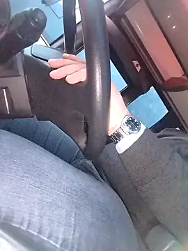 Show modela Necroforo na web-kameri