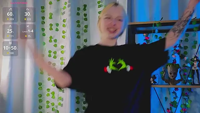 ElvenQueen 网络视讯表演