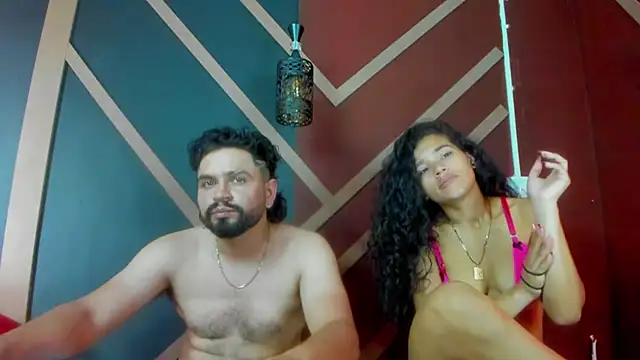 دردشة RashelANDCerverus الجنسية المباشرة