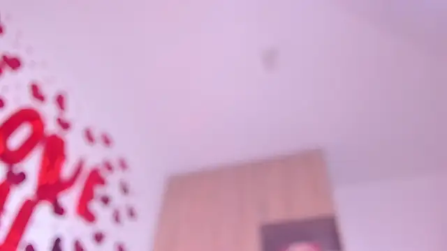 Giulia_Cashn Webbikameraesitys