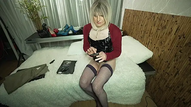 JessicaNylonQueen 即時 XXX 聊天