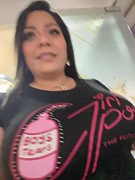 Chat +18 de isabella_horney_ ao vivo