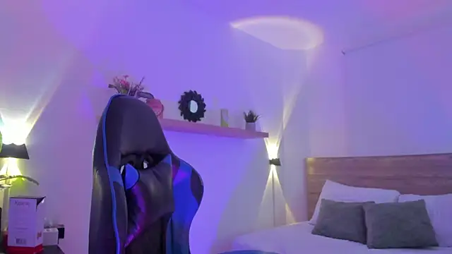 margarita_smellie: απευθείας συνομιλία ΧΧΧ