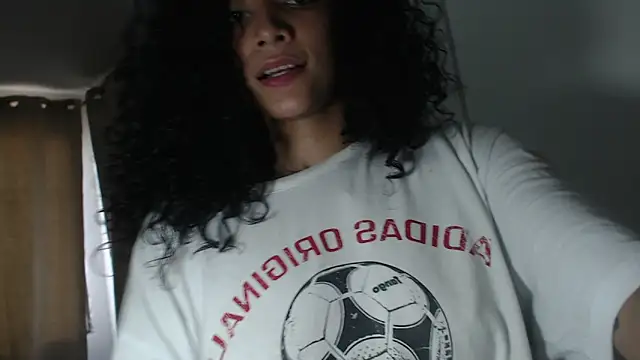 Kityy_cum18 Chat XXX in diretta