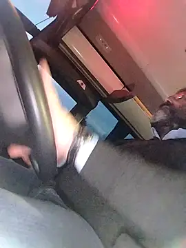 Show modela Necroforo na web-kameri