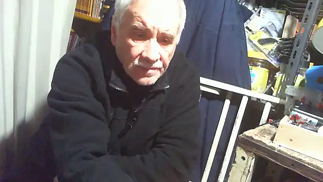 nonnomaturobisex Chat XXX live