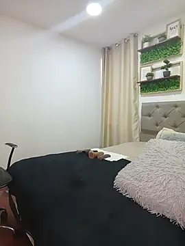 sasi_luna – Naživo XXX chat