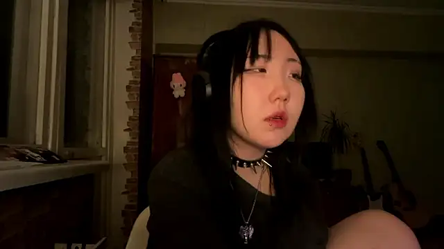 Chat +18 de Yunananaa ao vivo