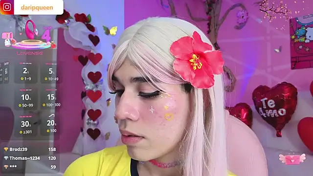 Show modela DaripQueen na web-kameri