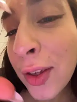 แชท XXX สดของ Holly_Play