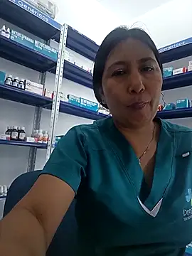 XXX chat uživo modela Bebita-Moor