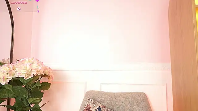 Chat +18 de MilaCrave ao vivo