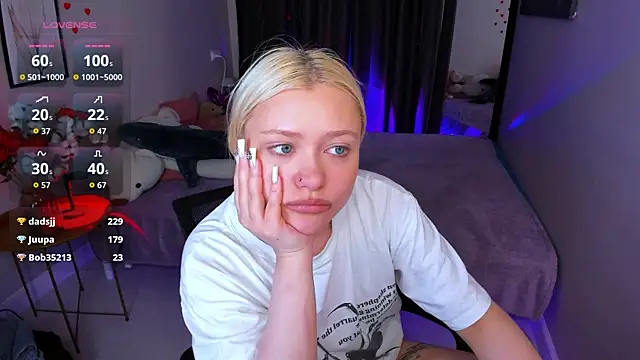 XXX chat uživo modela Millie_Vanillies