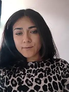 XXX chat uživo modela Freyarosse