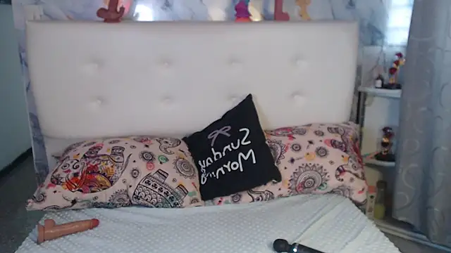 Czat XXX na żywo – Nicolelewllss